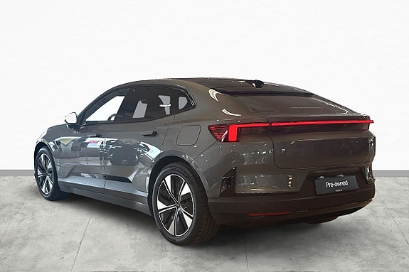 Polestar 4 15 of 30