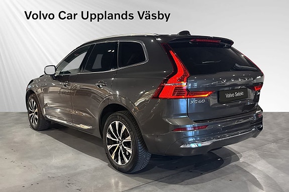 Volvo XC60 4 of 5