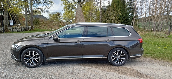Volkswagen Passat 5 of 5