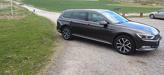 Volkswagen Passat 3 of 5