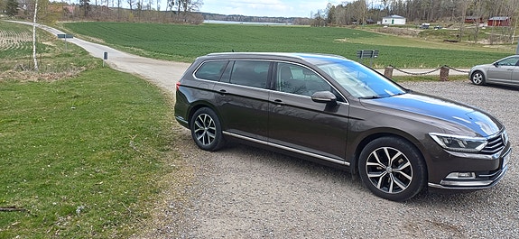 Volkswagen Passat 4 of 5