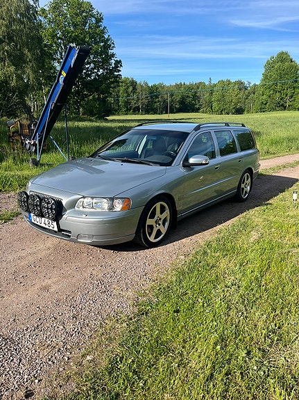 Volvo V70 4 of 4