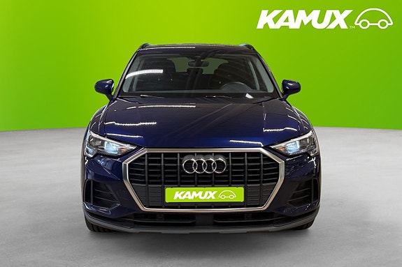 Audi Q3 6 of 21