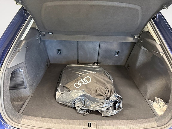 Audi Q3 12 of 21