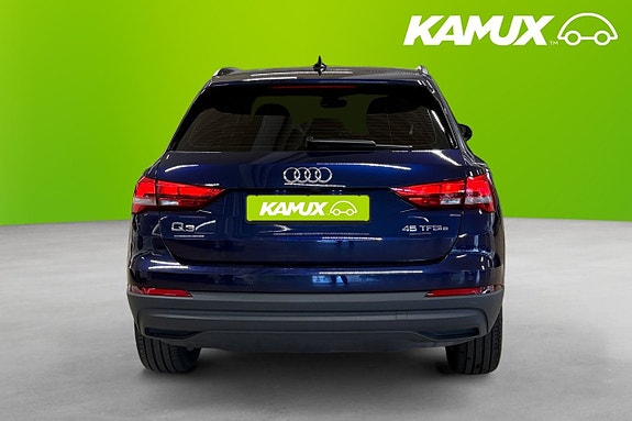 Audi Q3 5 of 5