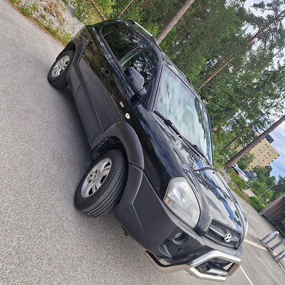 Hyundai Tucson 2 of 5