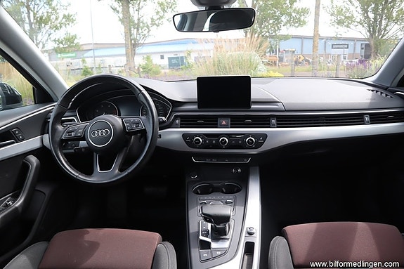 Audi A4 5 of 5
