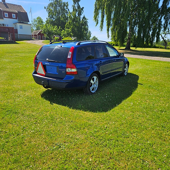 Volvo V50 5 of 10