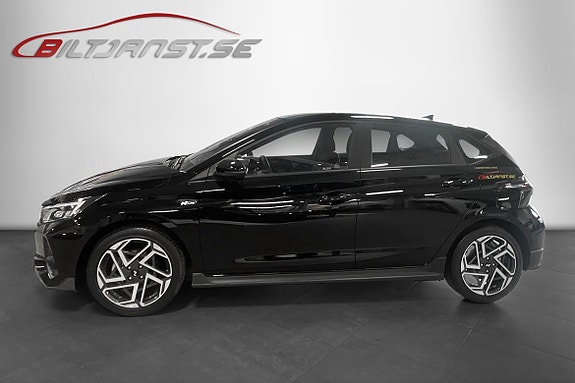 Hyundai i20 2 of 5
