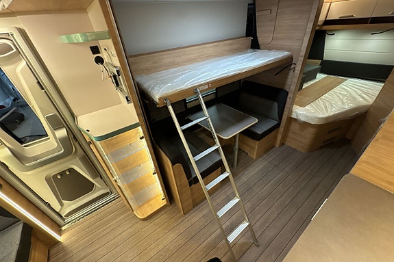 Knaus SÜDWIND BLACK SELECTION 650 UDF 15 of 15