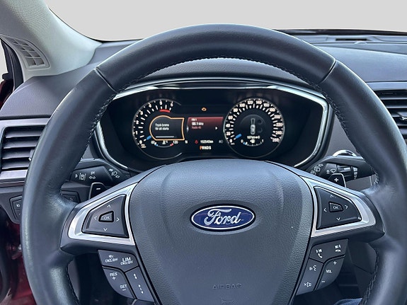 Ford Mondeo 4 of 5