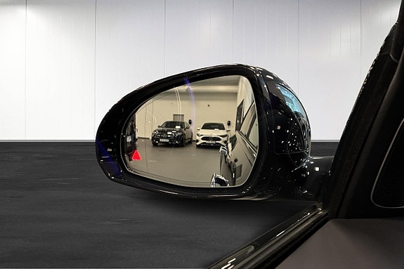 Mercedes-Benz E300 de 16 of 29