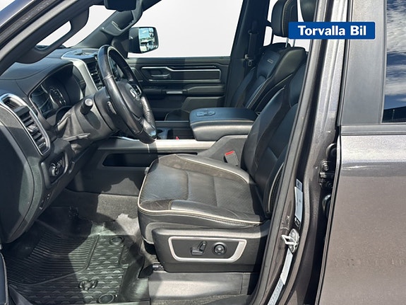 Dodge RAM 1500 9 of 15