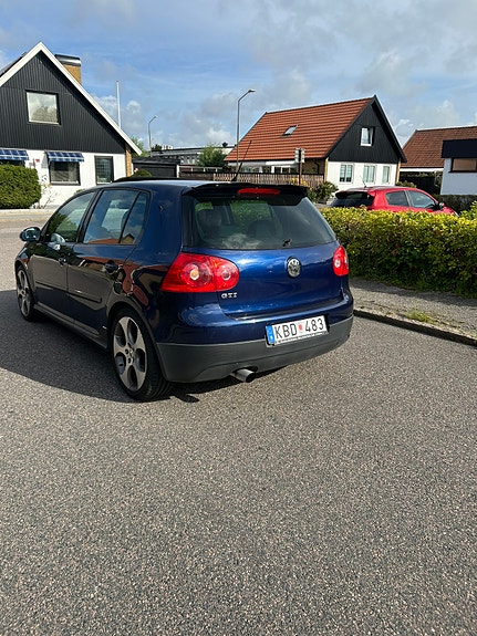 Volkswagen Golf V 7 of 10