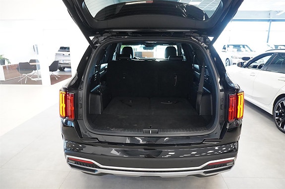 Kia Sorento 11 of 24