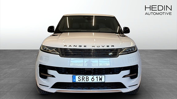 Land Rover Range Rover Sport 8 of 17
