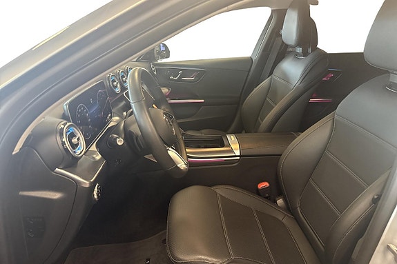 Mercedes-Benz C220 d 8 of 12