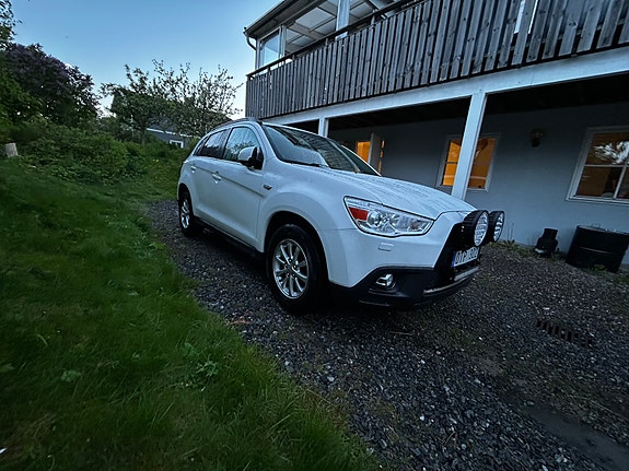 Mitsubishi ASX 2 of 5