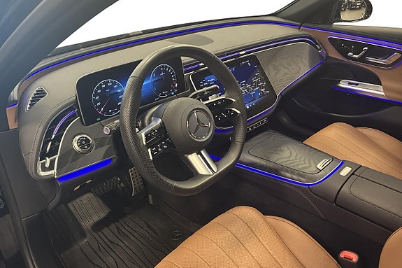 Mercedes-Benz E300 e 6 of 30