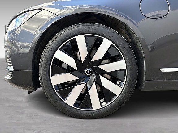 Volvo V90 9 of 15