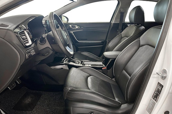 Kia XCeed 10 of 25