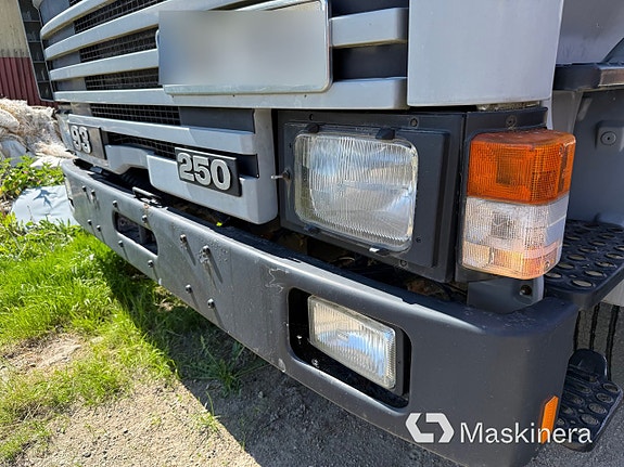 Hästlastbil Scania R93ML 4X2 11 of 27
