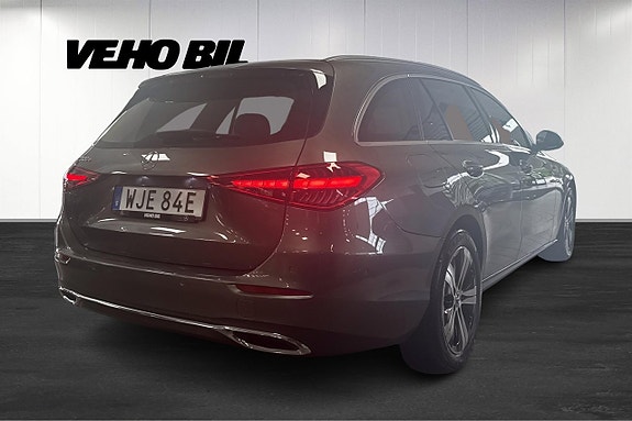 Mercedes-Benz C300 e 3 of 5