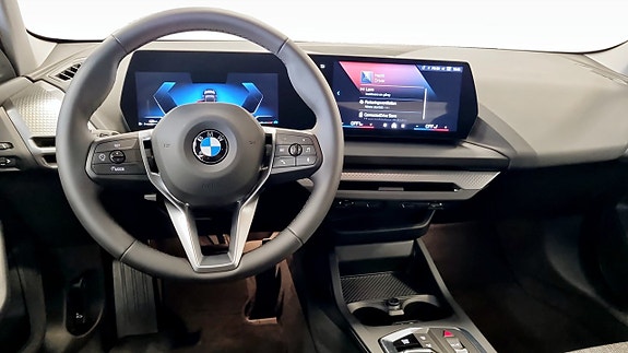 BMW 120 4 of 5