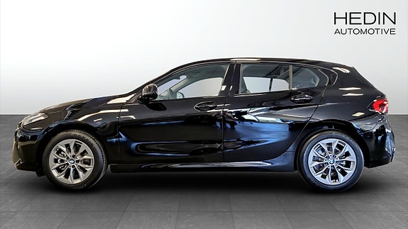 BMW 120 6 of 12