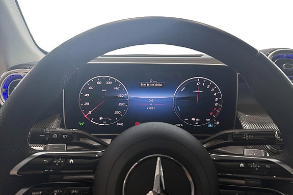 Mercedes-Benz GLC300 e 6 of 16