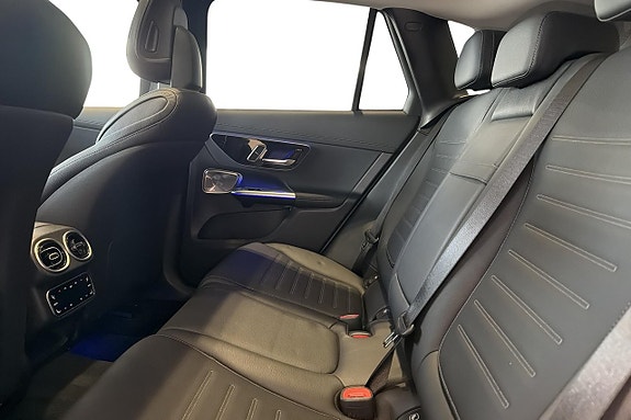 Mercedes-Benz GLC300 e 10 of 16