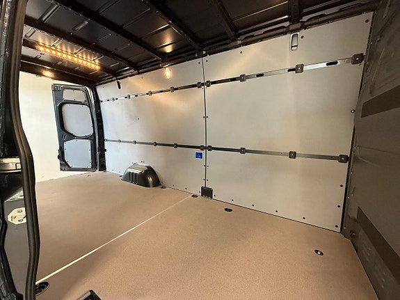 Mercedes-Benz Sprinter 317 6 of 13