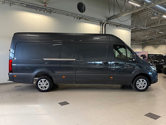 Mercedes-Benz Sprinter 317 2 of 5