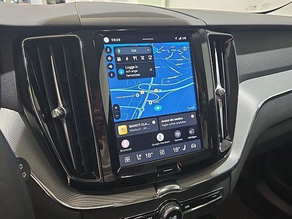 Volvo XC60 12 of 23