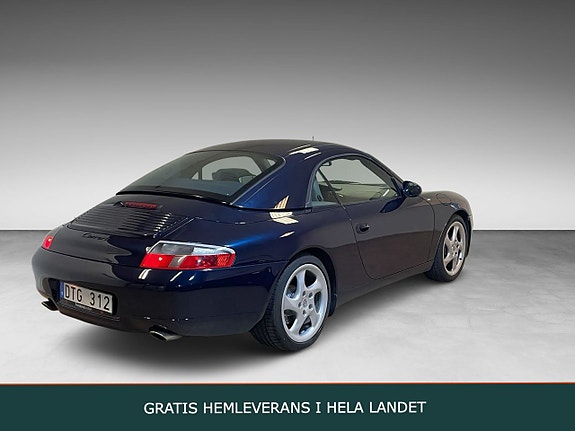 Porsche 911 Carrera 2 of 5