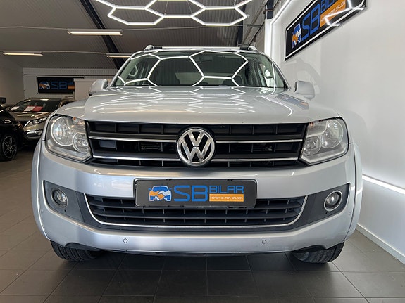 Volkswagen Amarok 8 of 23