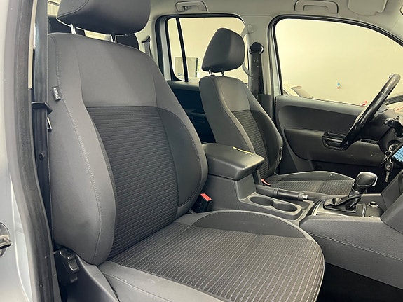 Volkswagen Amarok 20 of 23