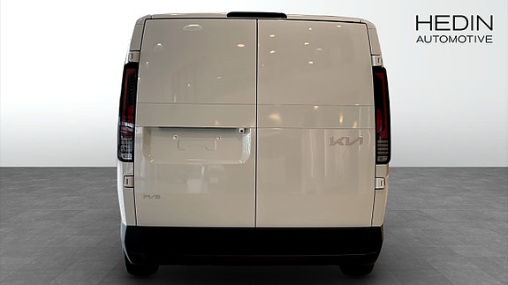 Kia PV5 7 of 12