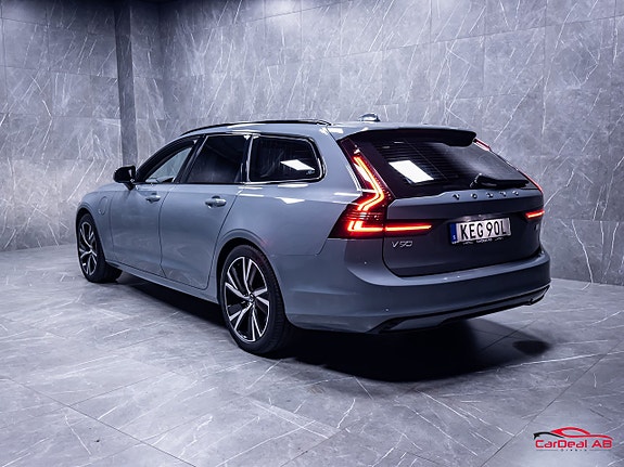 Volvo V90 5 of 26