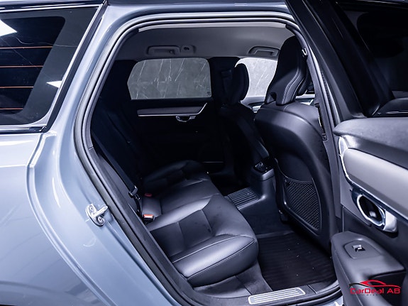 Volvo V90 13 of 26