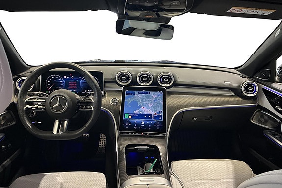 Mercedes-Benz C300 e 8 of 12