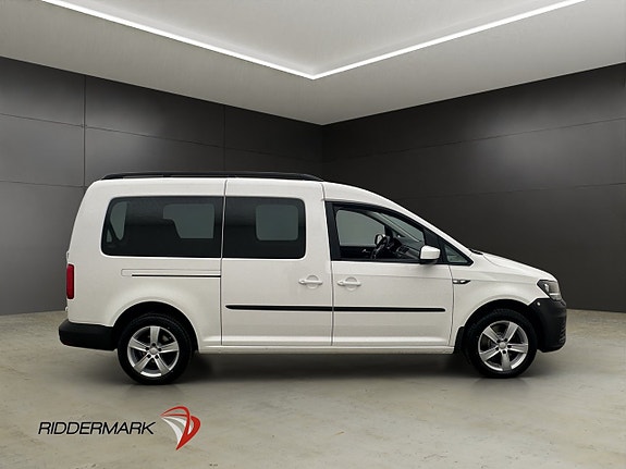 Volkswagen Caddy Maxi 2 of 5