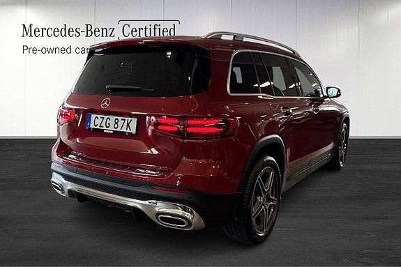 Mercedes-Benz GLB200 3 of 17