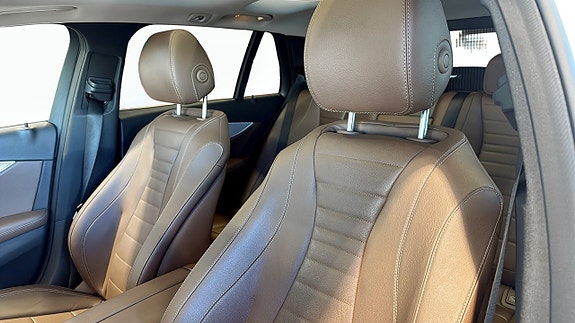 Mercedes-Benz E220 d 20 of 20