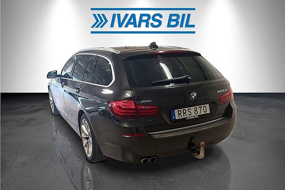 BMW 520 3 of 5