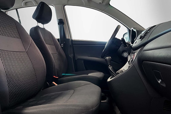 Hyundai i10 6 of 9