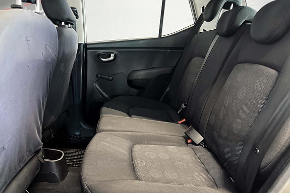 Hyundai i10 5 of 5