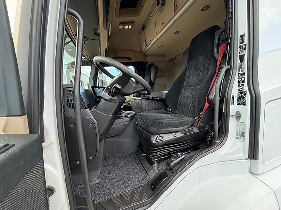 Mercedes-Benz Actros 2545 26 of 30