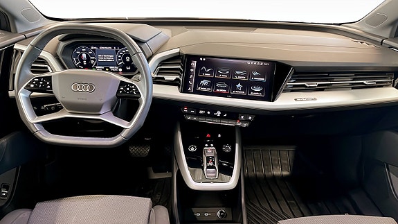Audi Q4 e-tron 9 of 19