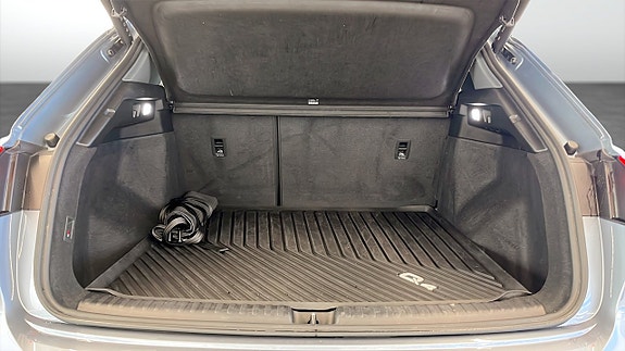Audi Q4 e-tron 11 of 19